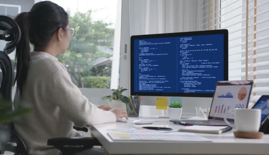 桐梓县企业数字化解决方案:机器学习赋能商业模式升级的核心路径